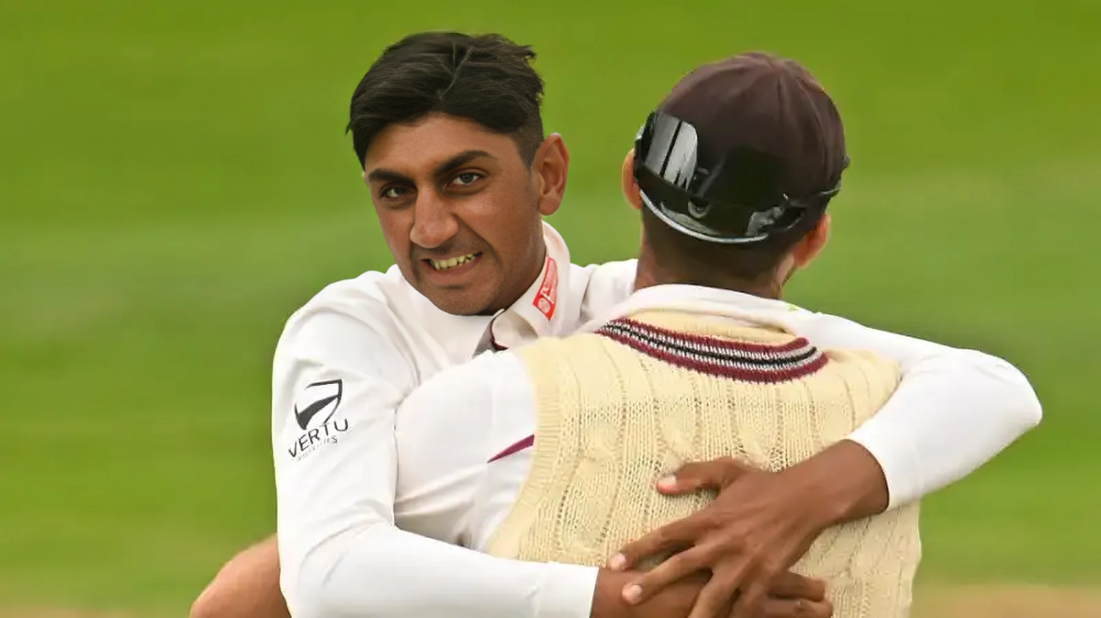 Visa Woes: England's Shoaib Bashir Stranded in UAE, Uncertain for Opening Test Against India 1 372471.4